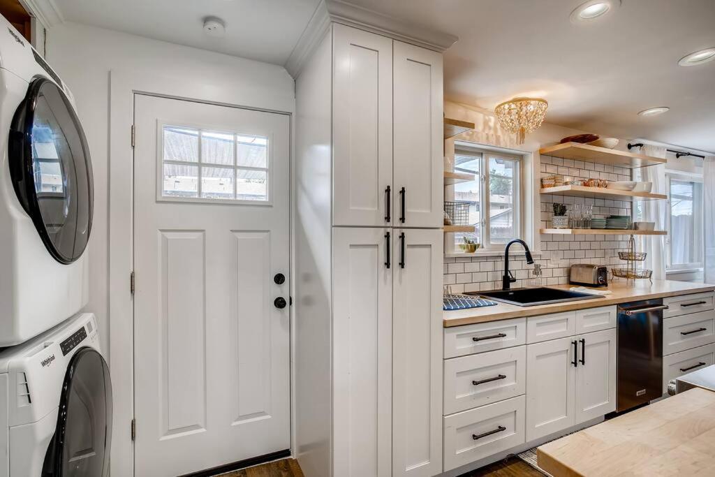 Family Townhome Near Mountains & Olde Town Arvada Exterior foto